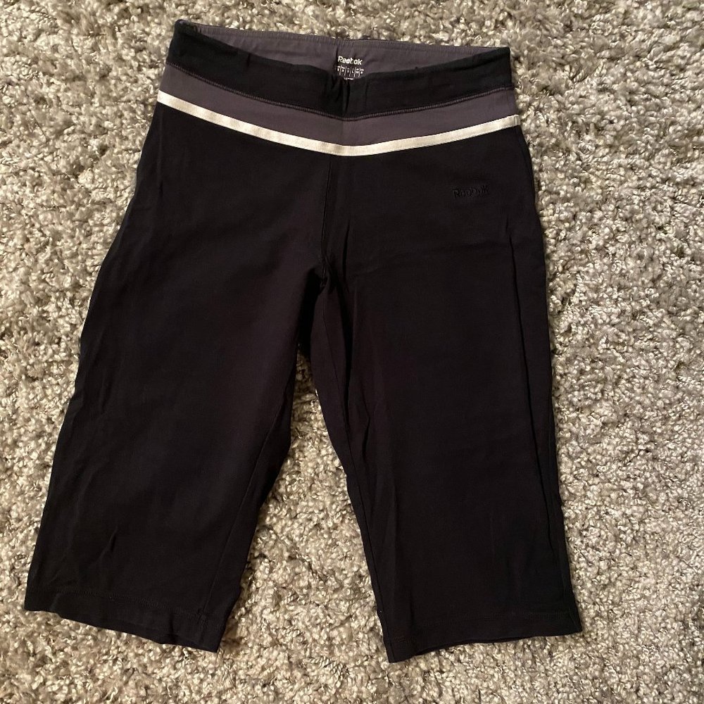 EUC Reebok Cropped Leggings Black Gray White Sz S
